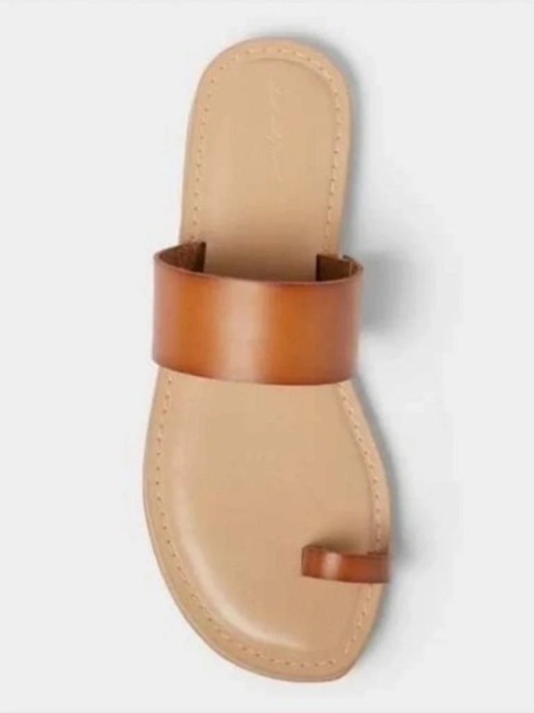 Women's Juno Toe Ring Flat Sandals - Universal Thread Cognac 11